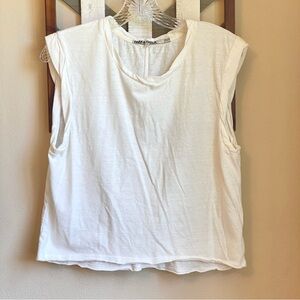 GUC Pam & Gela M Muscle Tee T Shirt Cotton Off White Twisted Raw Hem Sleeveless